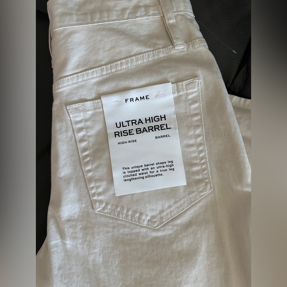 FRAME Ultra High Rise Barrel - Picture 13 of 14